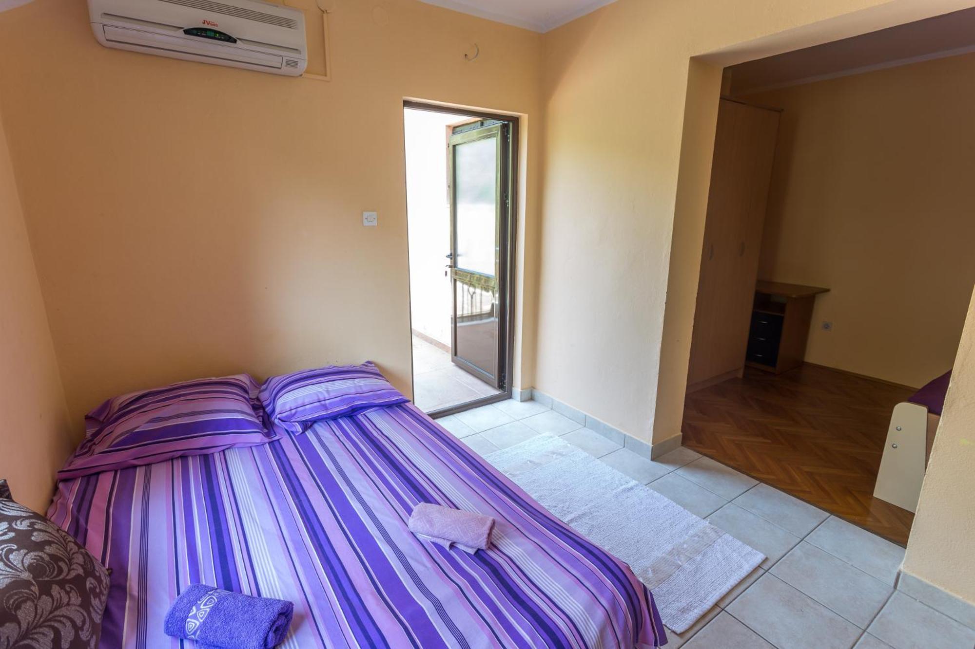 Apartments And Bungalows Mimoza Baosici Herceg Novi Bilik gambar