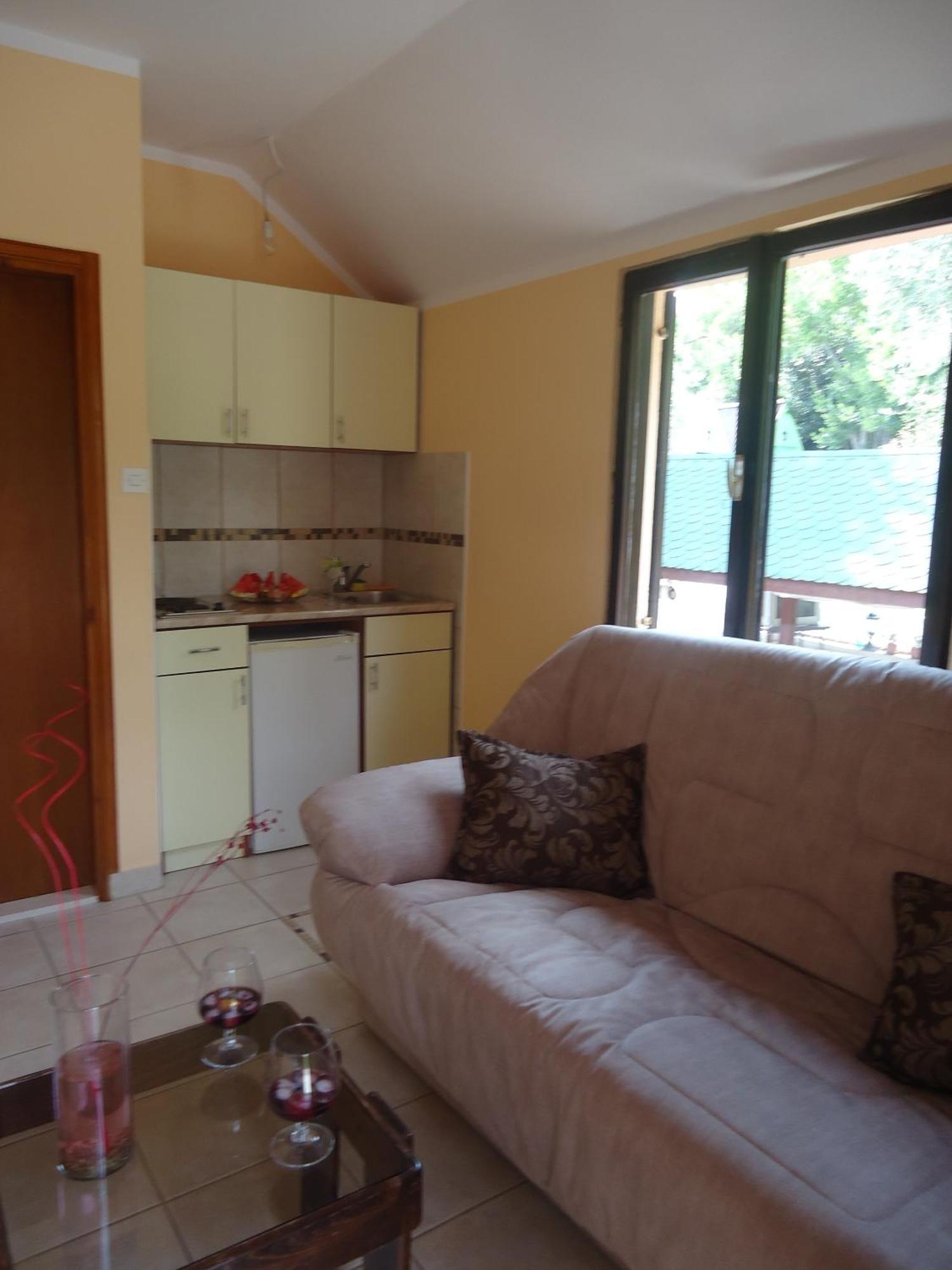 Apartments And Bungalows Mimoza Baosici Herceg Novi Bilik gambar
