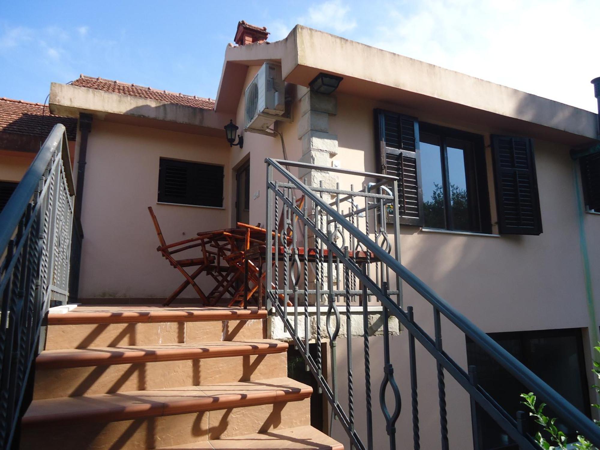 Apartments And Bungalows Mimoza Baosici Herceg Novi Bilik gambar