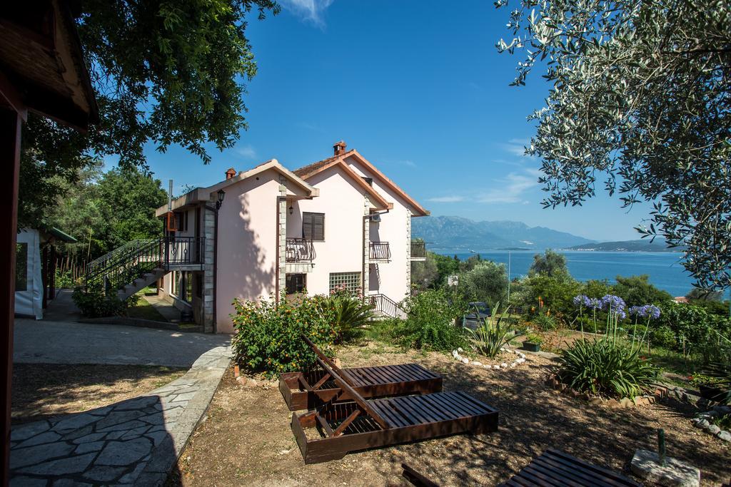 Apartments And Bungalows Mimoza Baosici Herceg Novi Luaran gambar