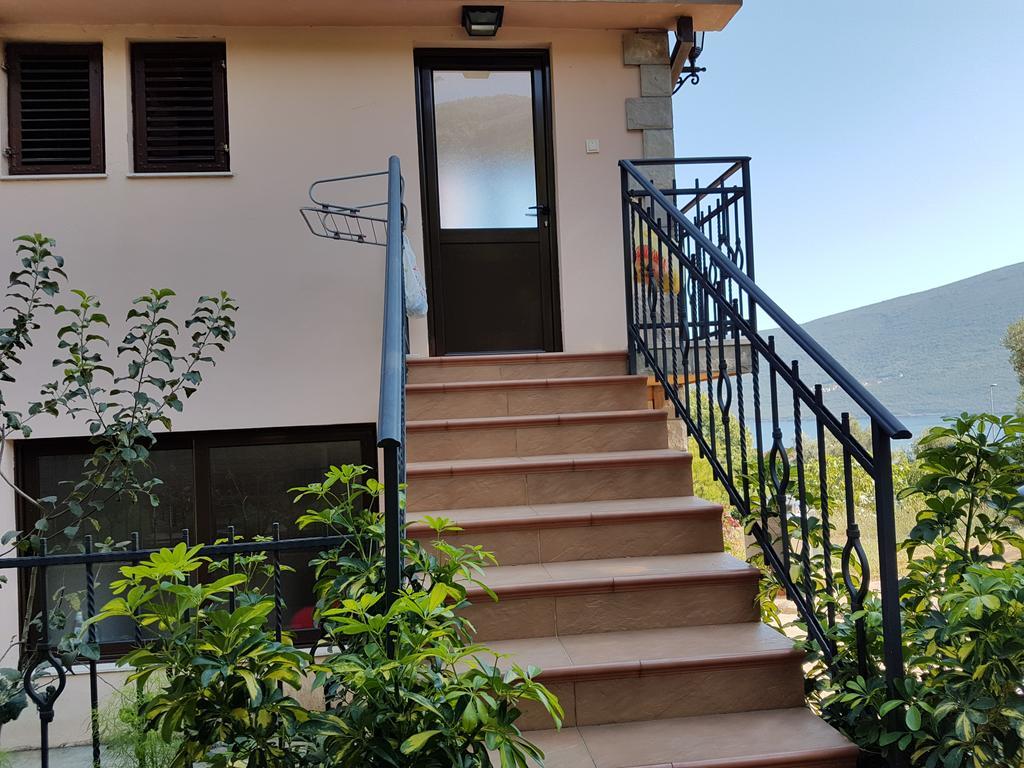 Apartments And Bungalows Mimoza Baosici Herceg Novi Luaran gambar